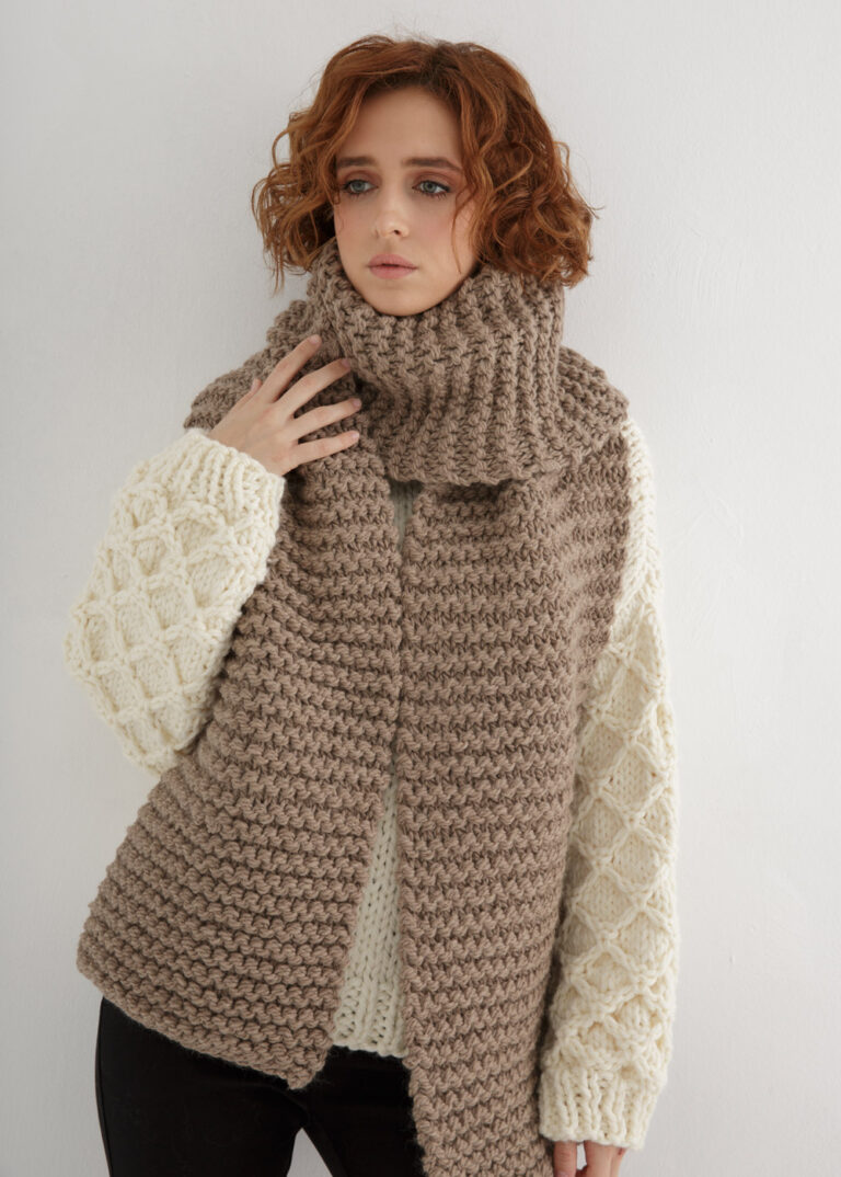 An easy chunky scarf knitting pattern – Through the Stitch