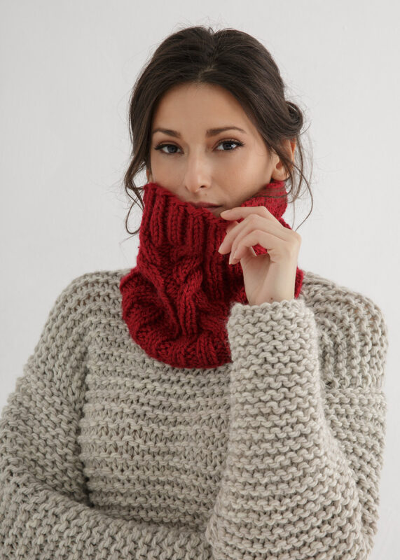 An amazing cable cowl knitting pattern – Through the Stitch